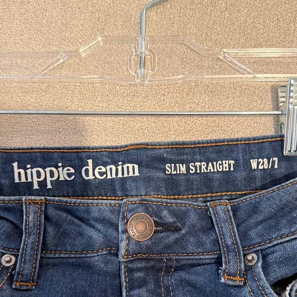 Calvin Klein Women's Indigo Straight Leg Jeans​